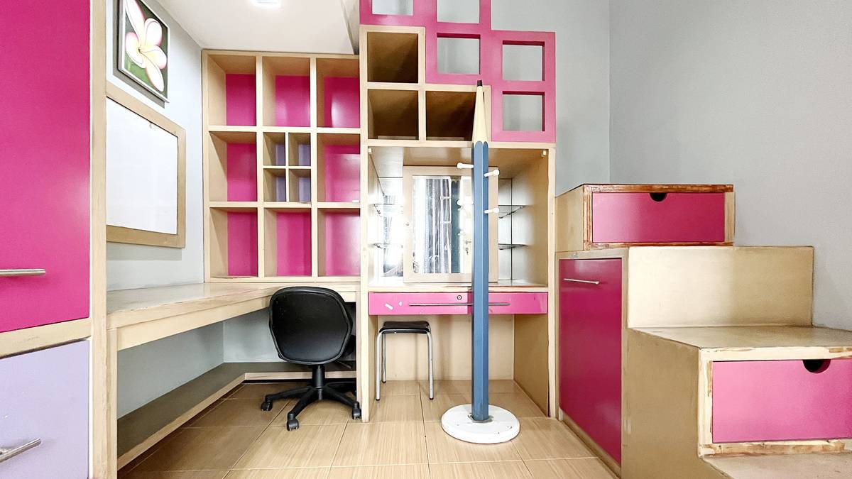 https://images.rukita.co/buildings/building/0d81ef89-771d-41a2-b9d9-4b07493fc259.jpg