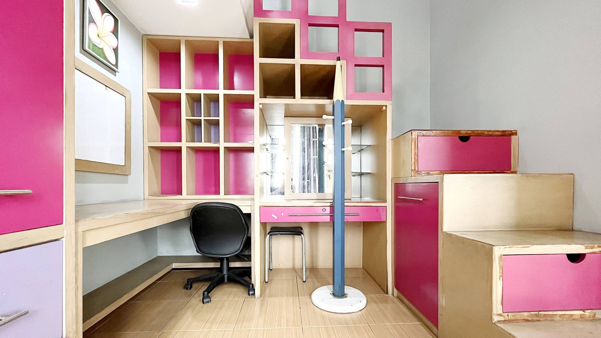 https://images.rukita.co/buildings/building/0d81ef89-771d-41a2-b9d9-4b07493fc259.jpg