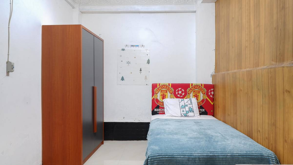 https://images.rukita.co/buildings/building/11ad9f68-e44.jpg