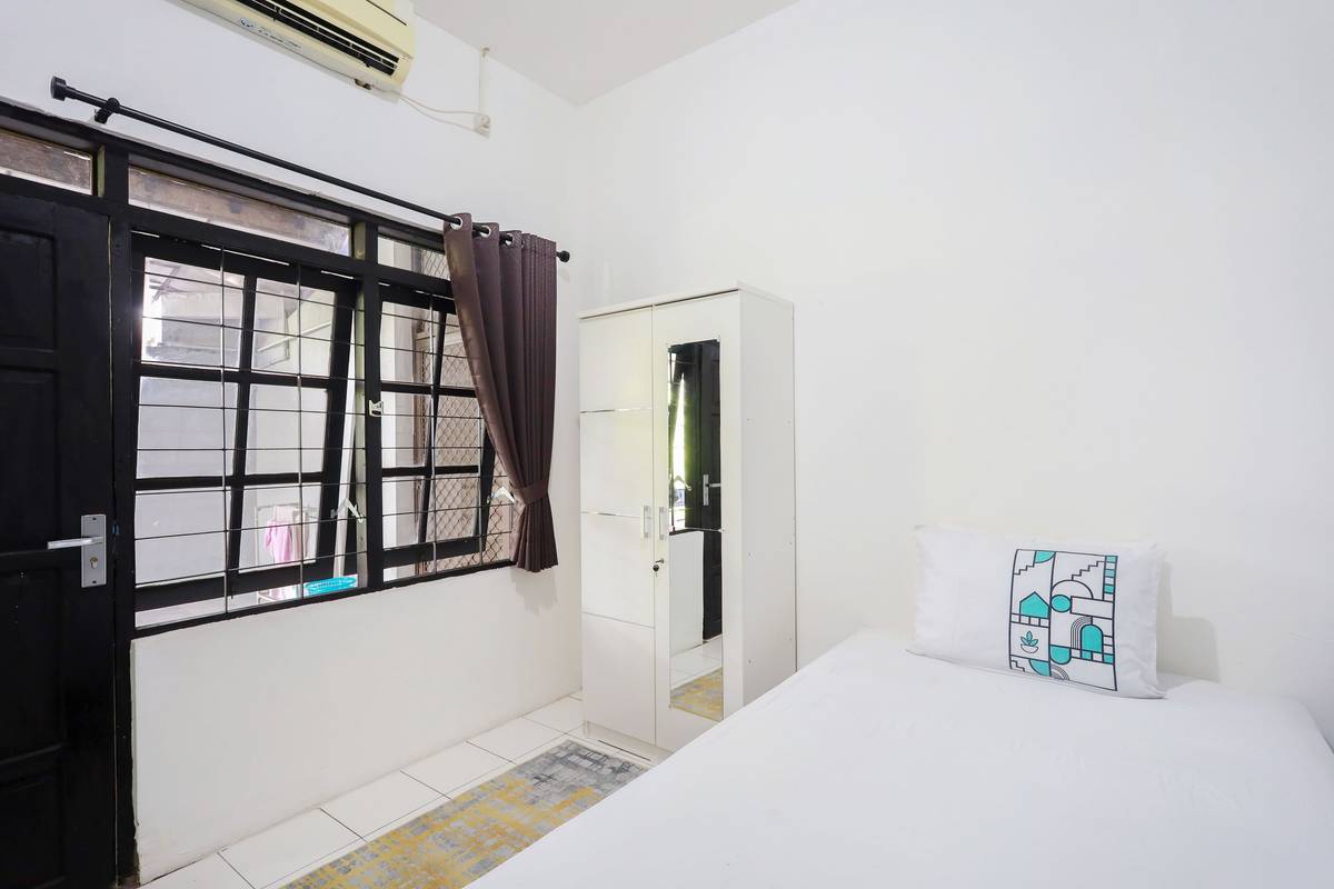 Foto Rukita Unit Grey Kost Gunungsari Surabaya