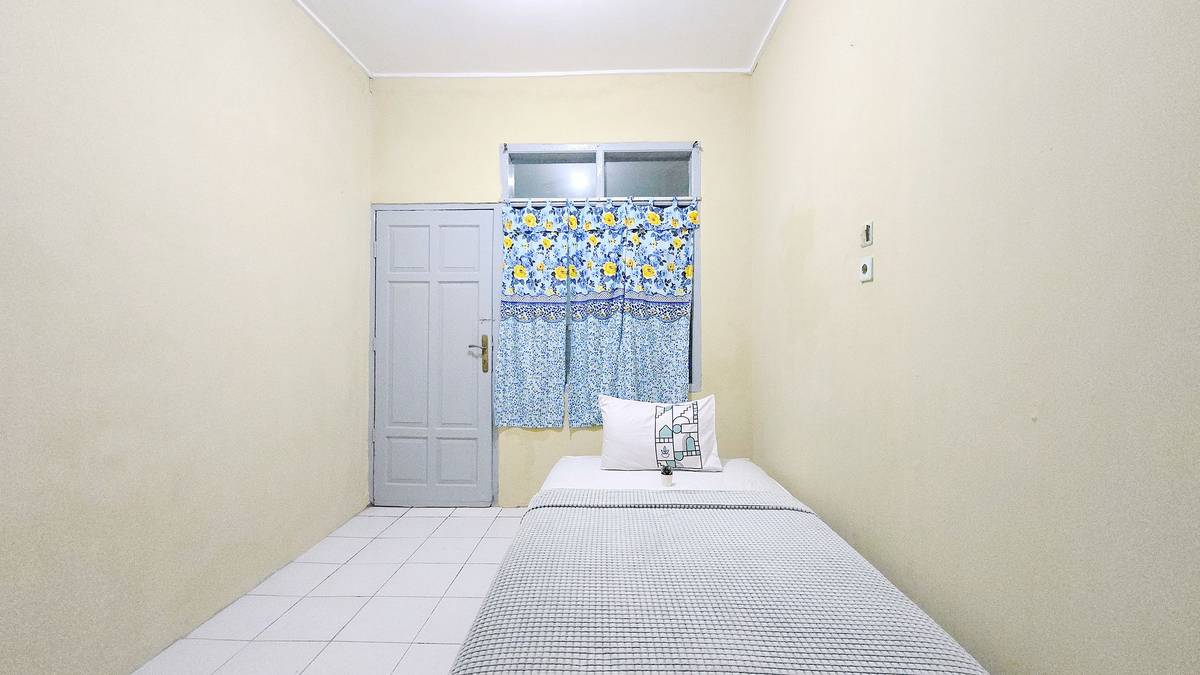 https://images.rukita.co/buildings/building/130333de-f13.jpg