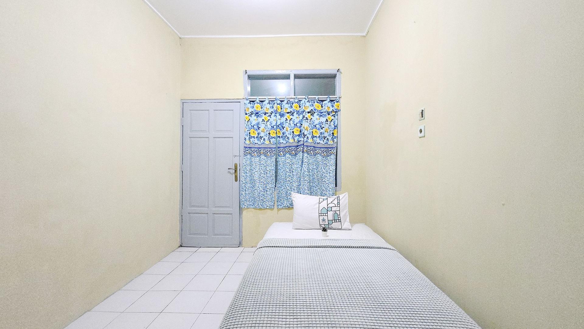 https://images.rukita.co/buildings/building/130333de-f13.jpg