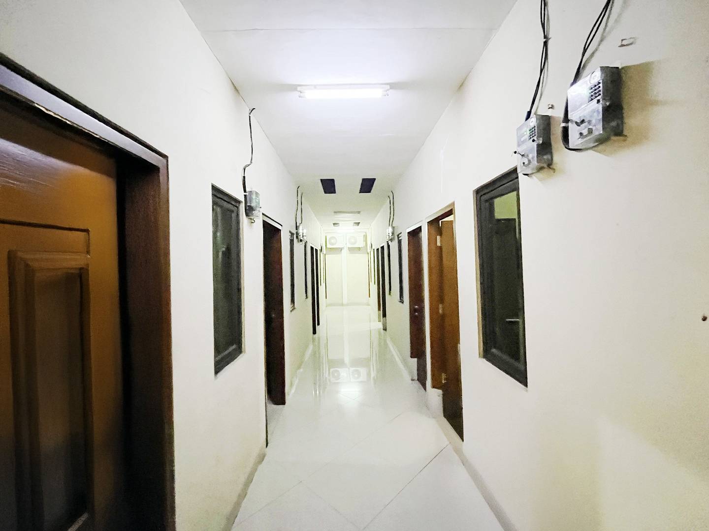https://images.rukita.co/buildings/building/131e4e23-3d4.jpg