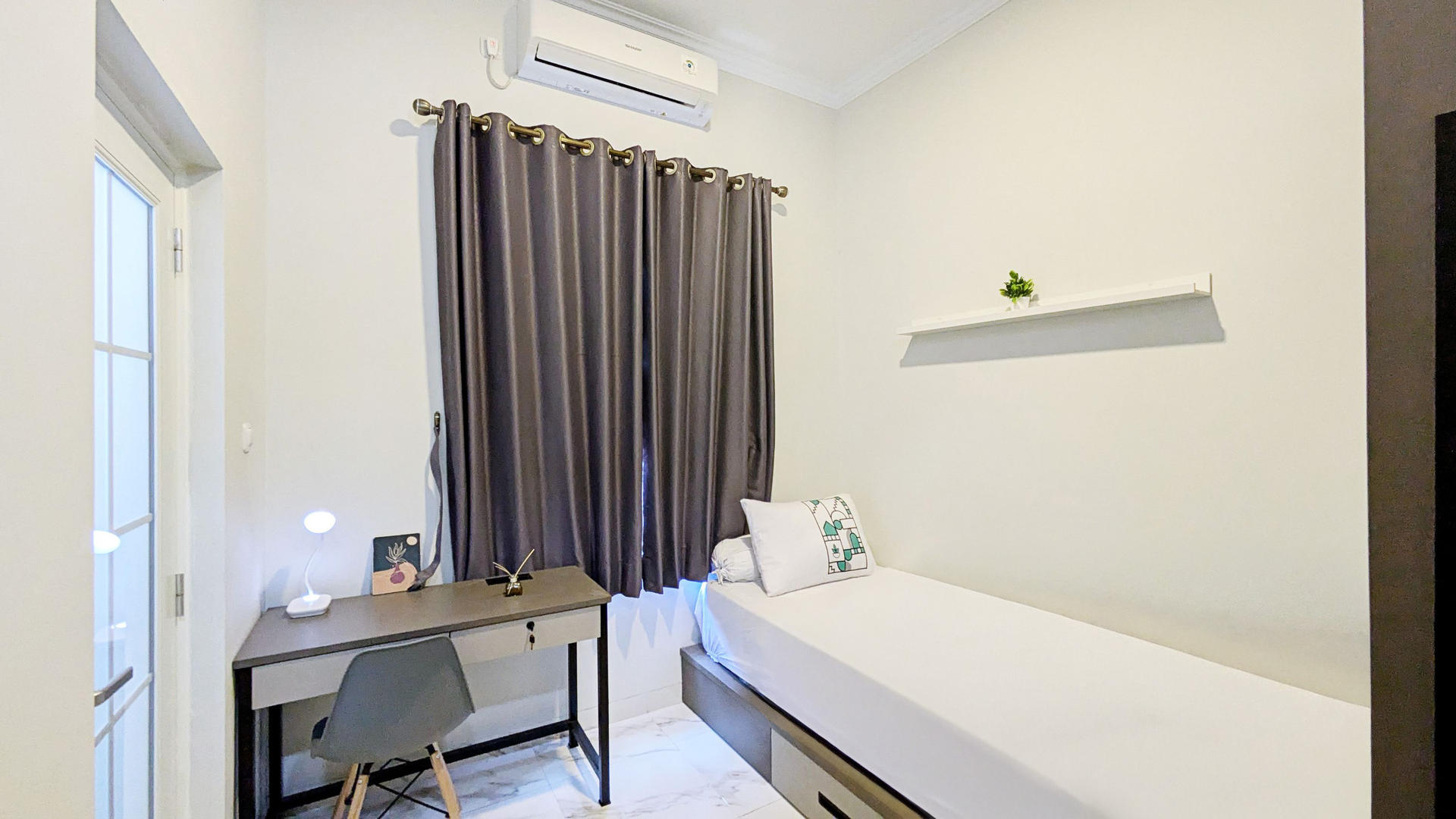 https://images.rukita.co/buildings/building/1701054e-07f2-4bfc-aaf9-79012b27cb8b.jpg