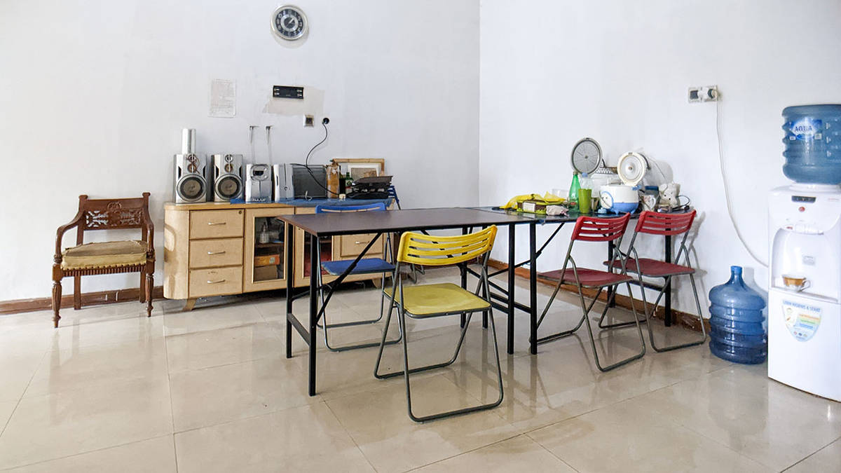 https://images.rukita.co/buildings/building/1747d19d-975.jpg