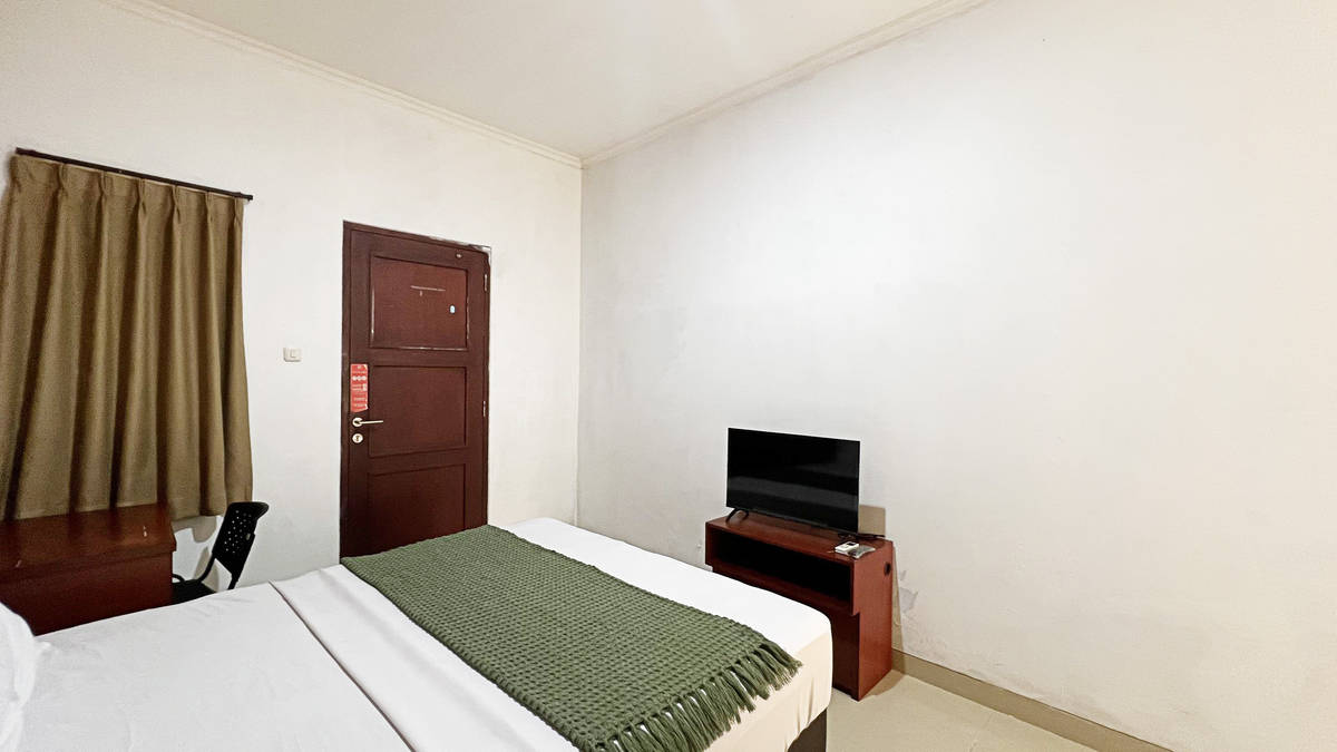 https://images.rukita.co/buildings/building/17fa3ae3-0a7.jpg