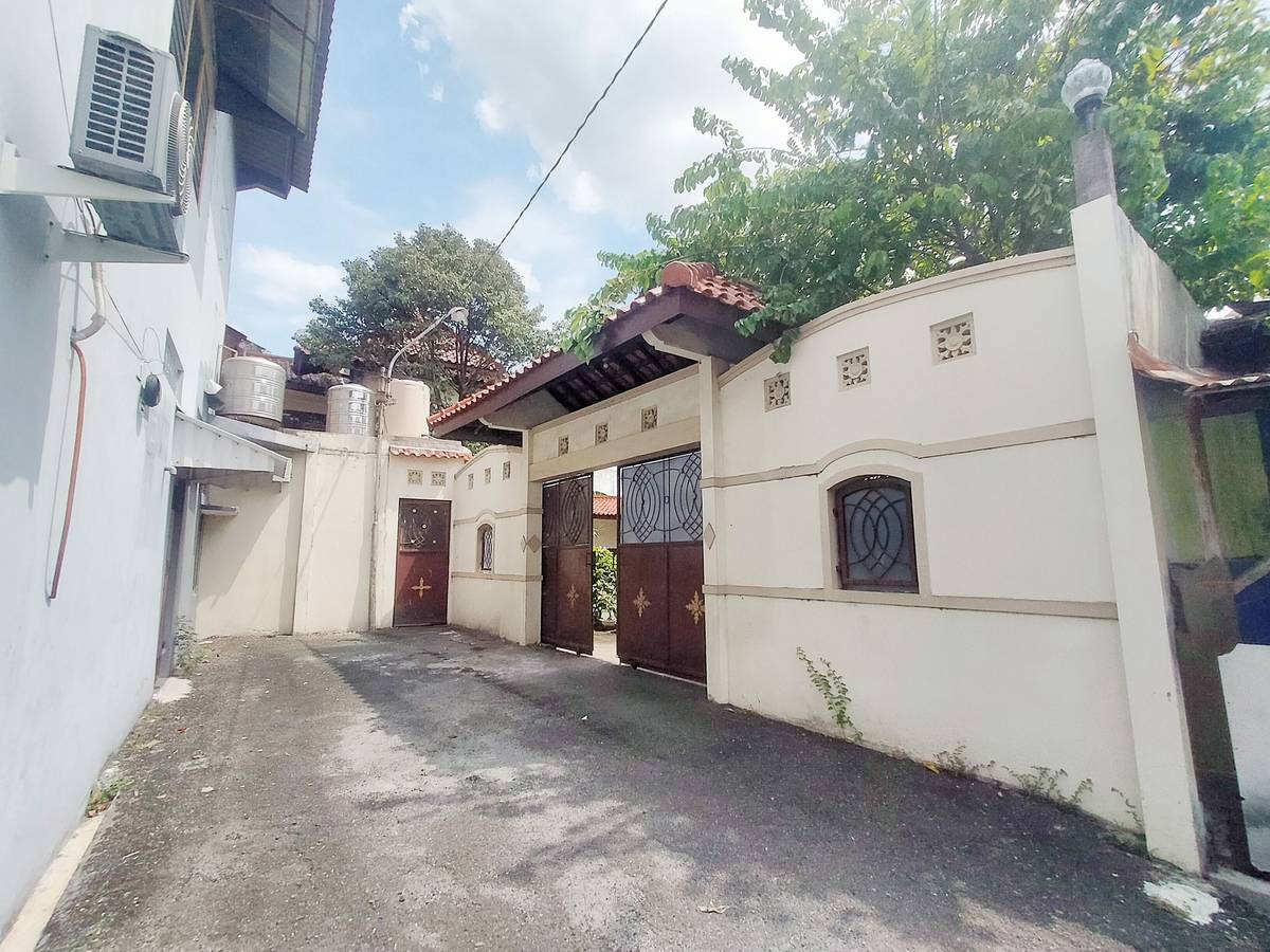 Foto Rukita Unit Oma Elka Kost Lamper Tengah Semarang