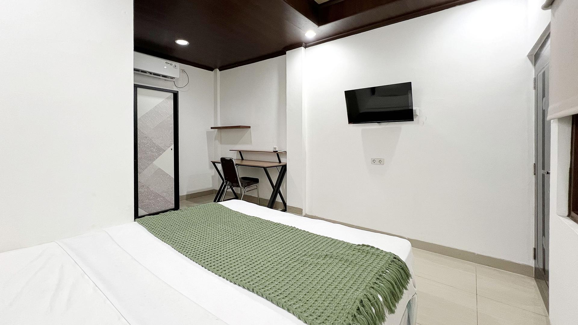 https://images.rukita.co/buildings/building/1a52eb5d-74a4-4daa-a2dc-3e20d6b627fb.jpg