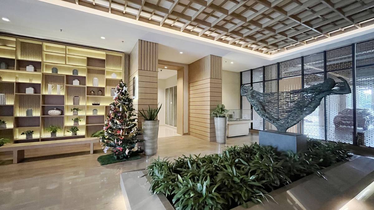 https://images.rukita.co/buildings/building/1aab7266-500.jpg