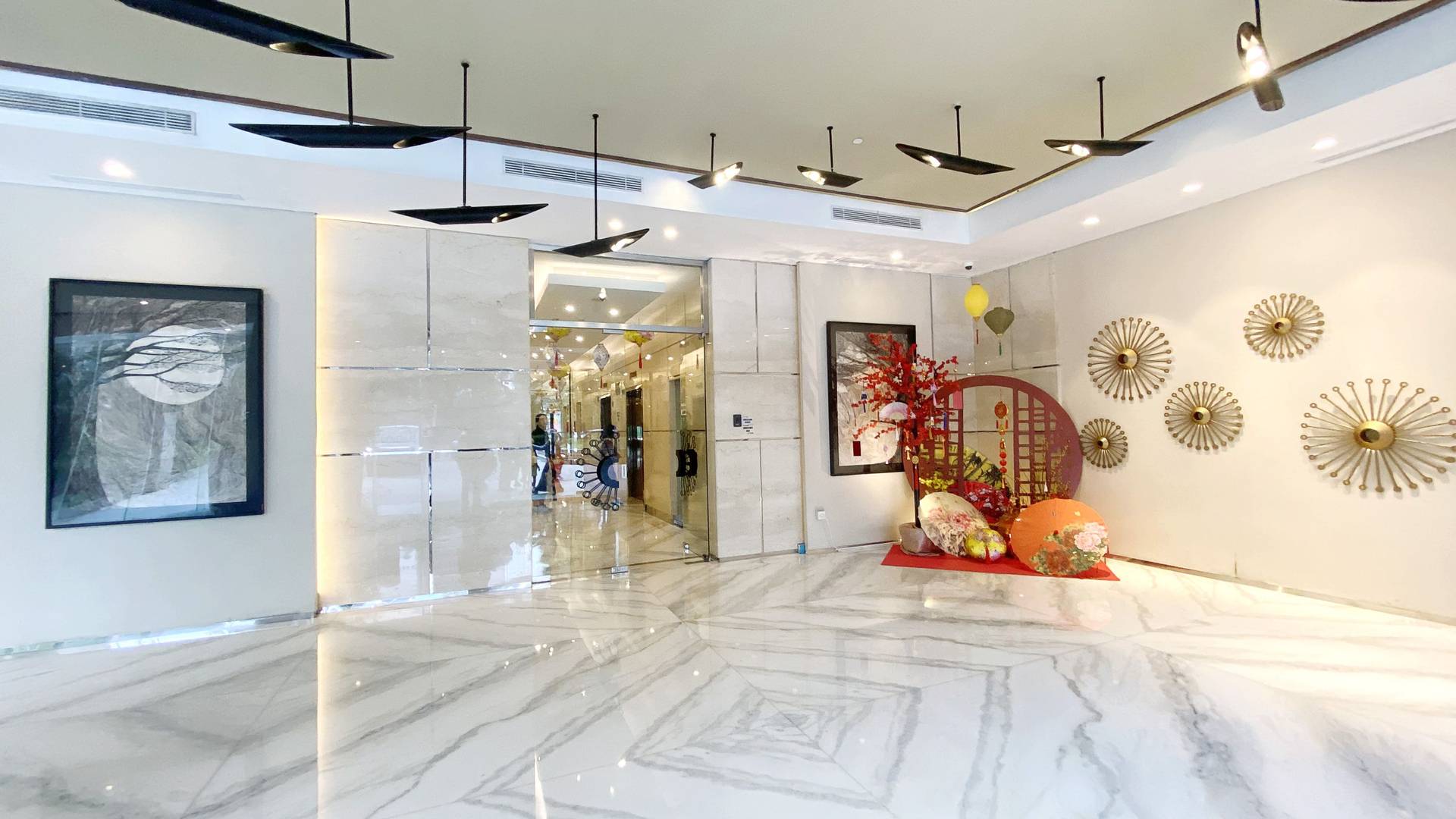 https://images.rukita.co/buildings/building/1c36f841-6337-4f03-abb8-ffcb67bcd14c.jpg