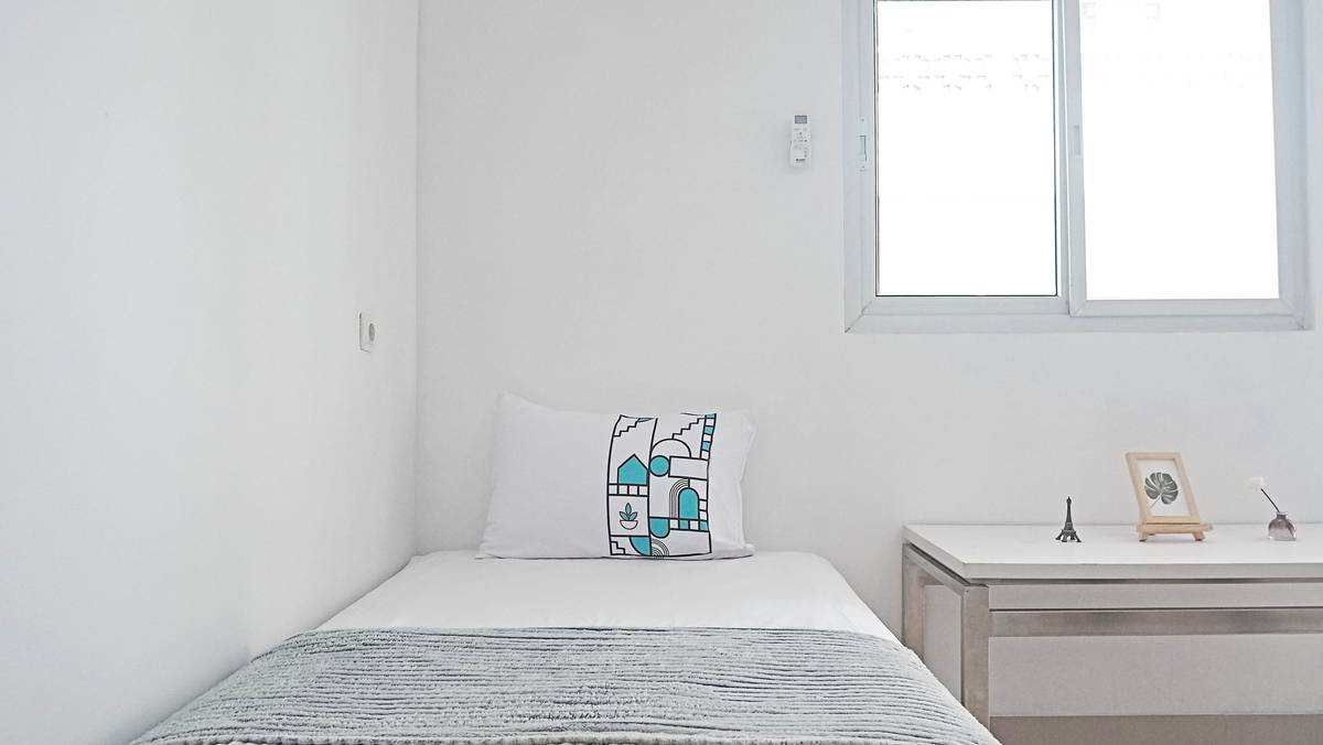 https://images.rukita.co/buildings/building/1cf9ce3e-b81.jpg