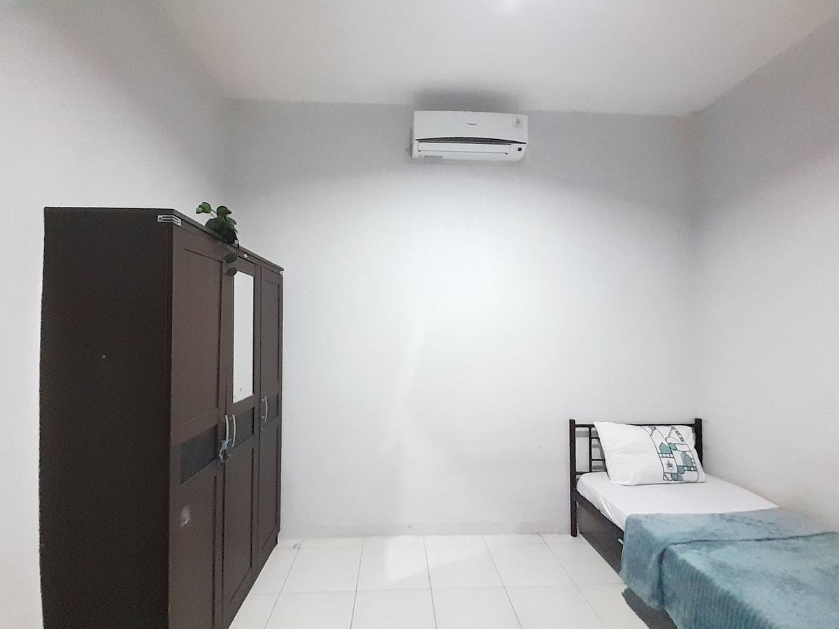 https://images.rukita.co/buildings/building/212c91b3-1bd.jpg
