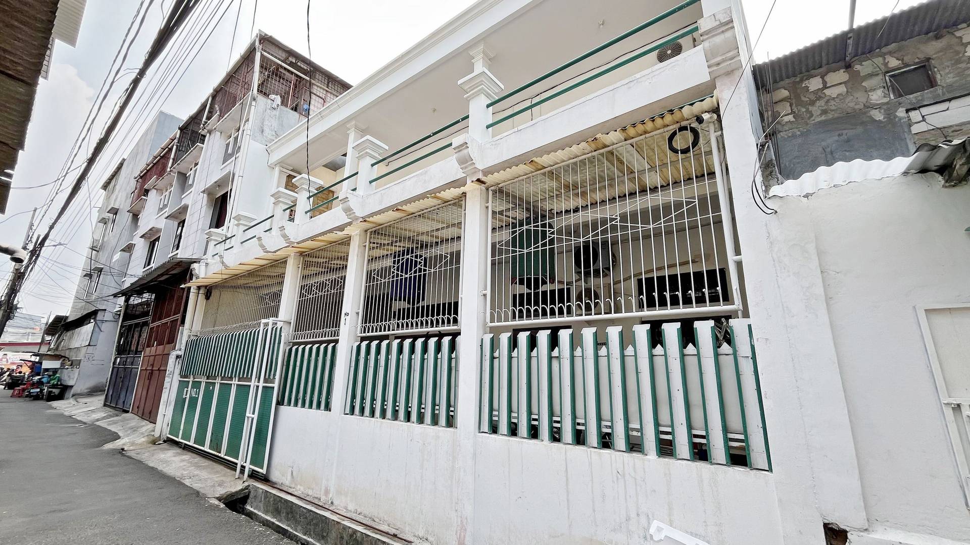 https://images.rukita.co/buildings/building/22cbd1e9-f61.jpg