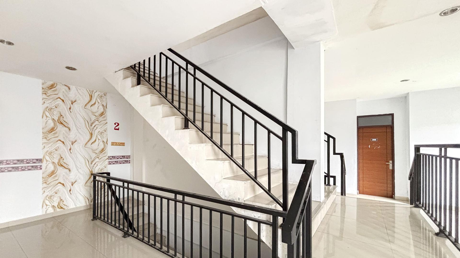https://images.rukita.co/buildings/building/22eee83d-a951-4b7f-9483-3e7ae82d5118.jpg