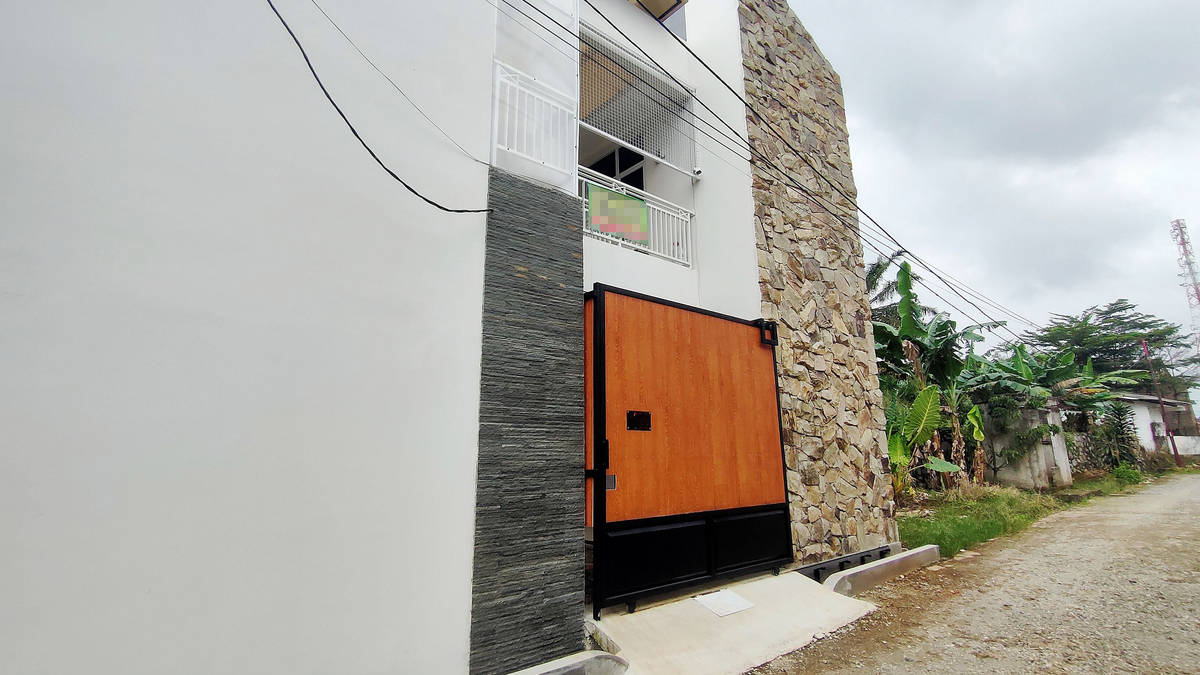 https://images.rukita.co/buildings/building/23579fff-8da.jpg