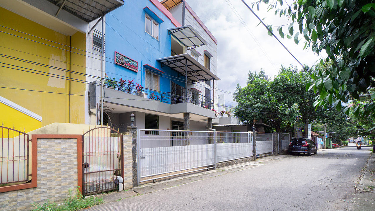 https://images.rukita.co/buildings/building/238dcc69-e59.jpg