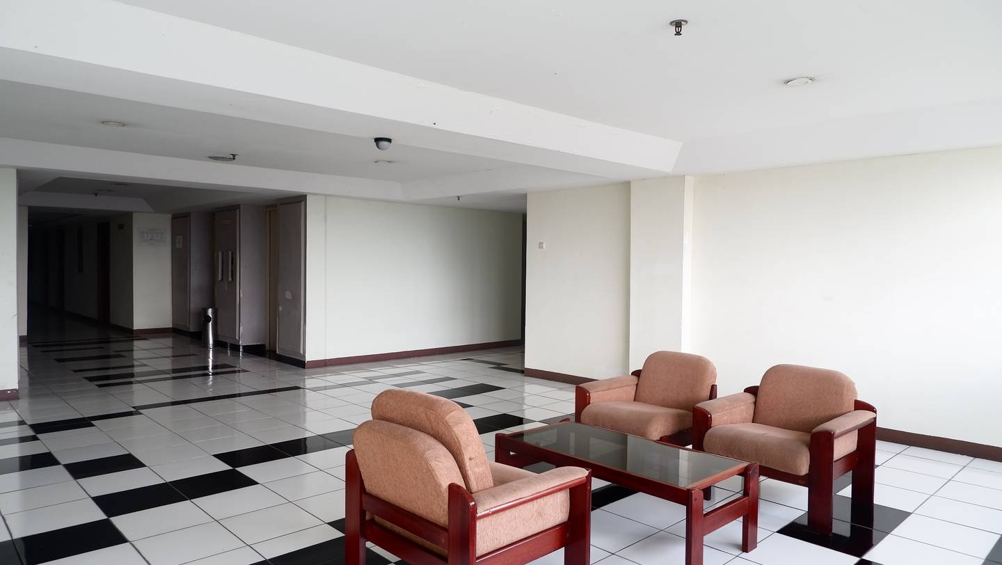 Foto Rukita Unit Apartemen Emerald Tower Bandung - Studio City View #2