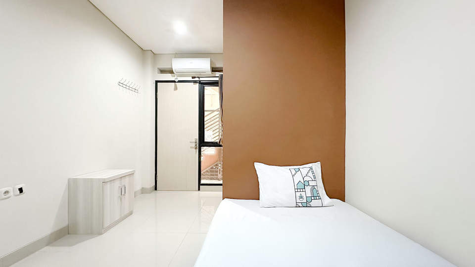 Foto Rukita Unit Rukost Ene Regol Bandung