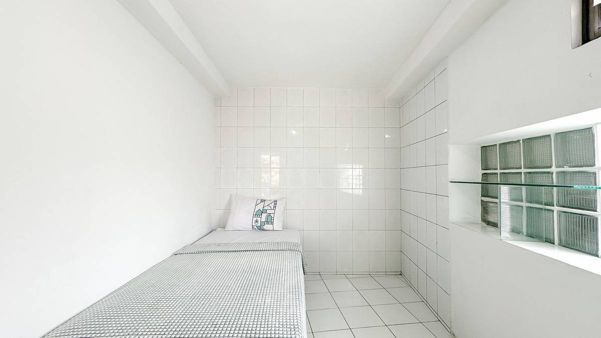 https://images.rukita.co/buildings/building/2501a77a-216.jpg