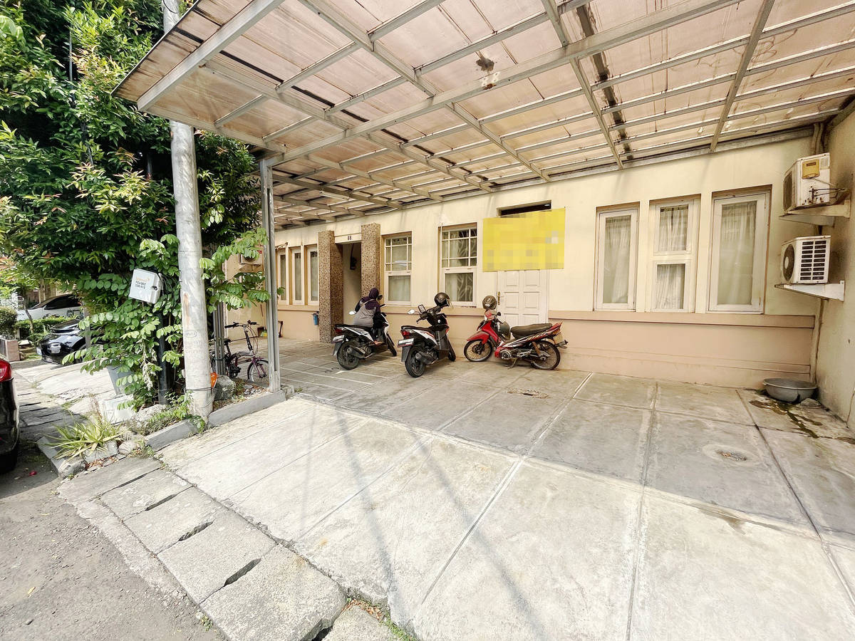 https://images.rukita.co/buildings/building/27cc9e16-404.jpg