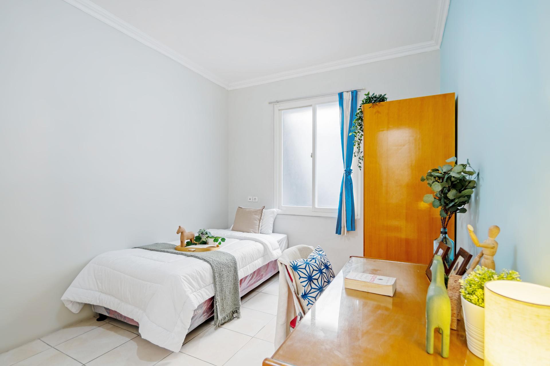 https://images.rukita.co/buildings/building/28c917db-648.jpg