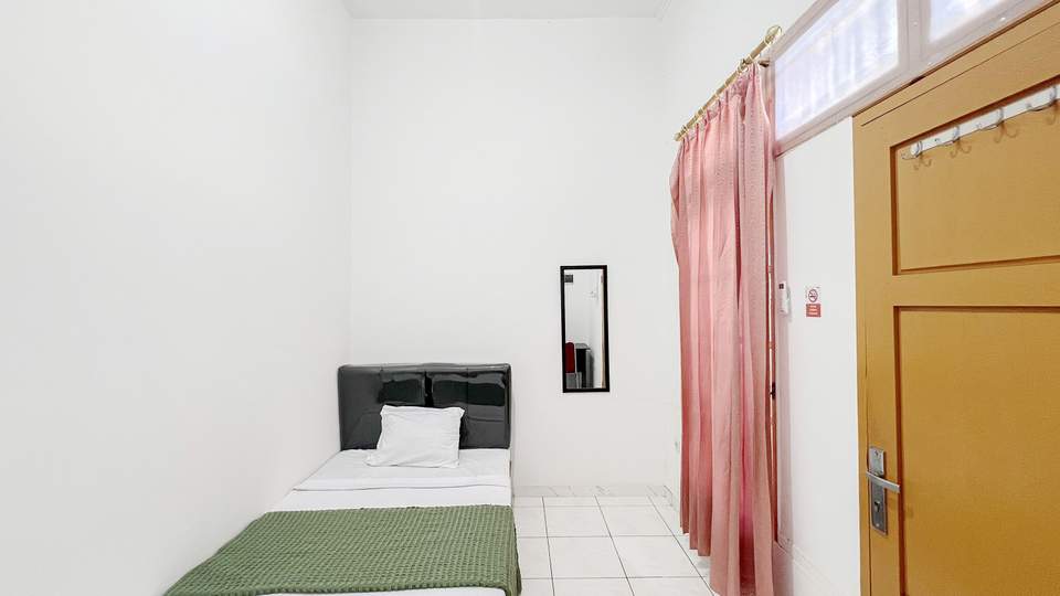 Foto Rukita Unit Kossini Jelambar