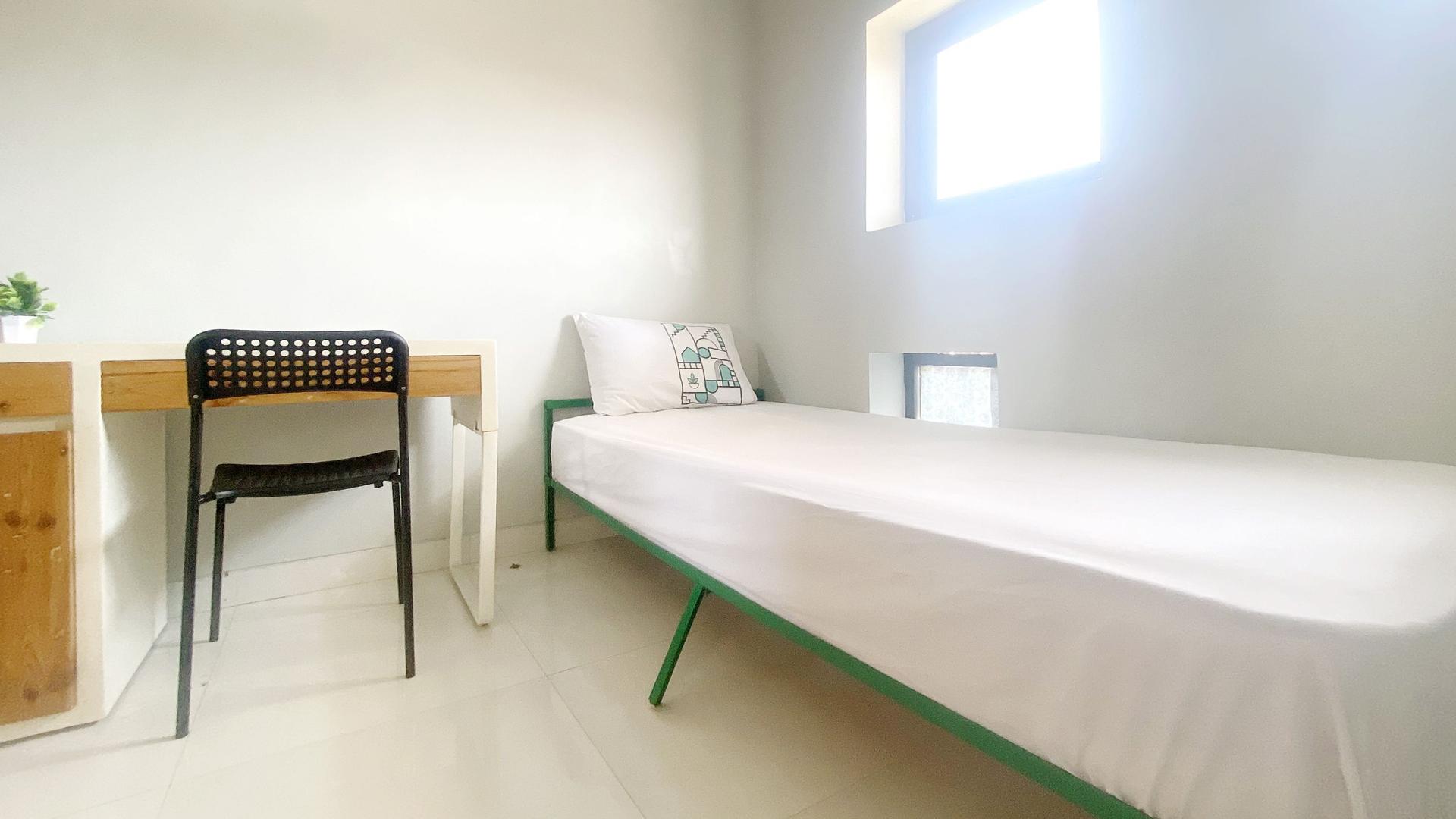 https://images.rukita.co/buildings/building/2a1a2027-eed4-43db-ae28-8f2c942ba8f8.jpg