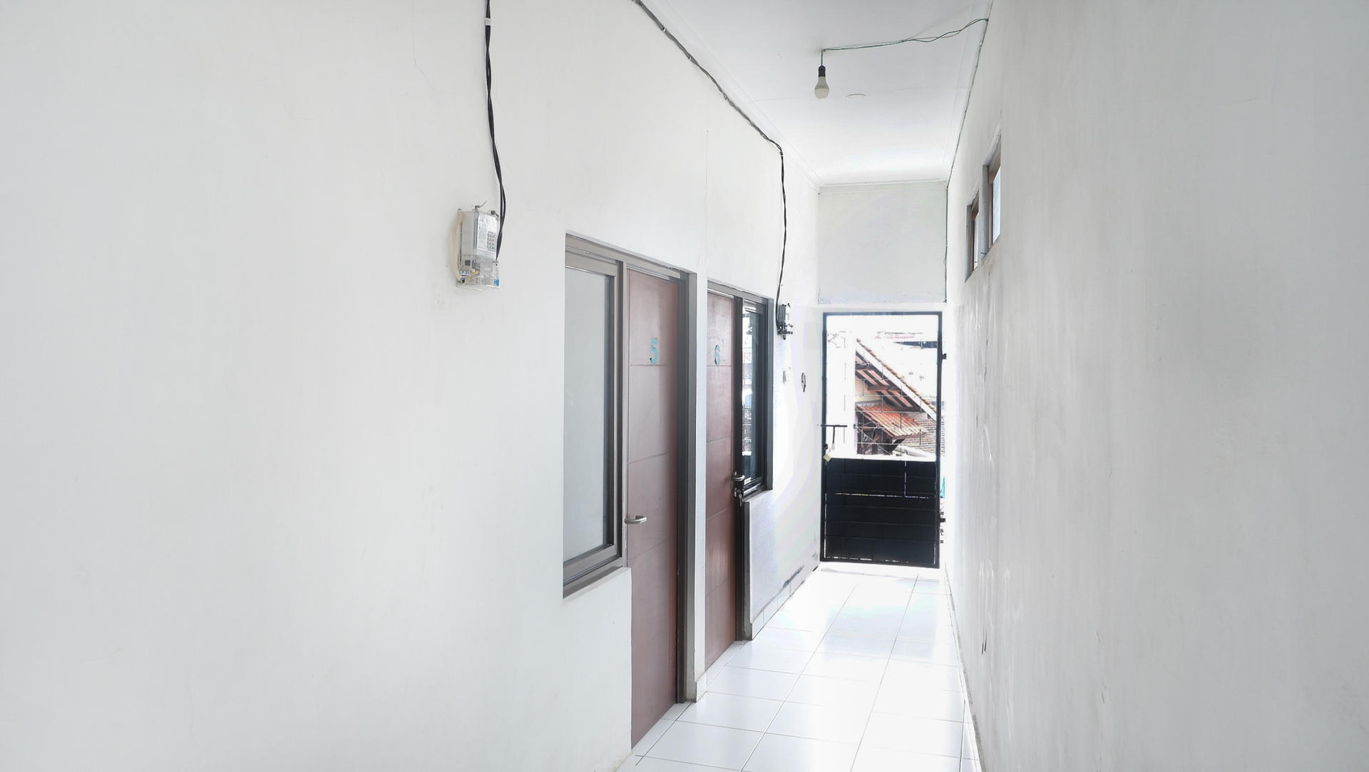 https://images.rukita.co/buildings/building/2aad4bcc-ea7.jpg