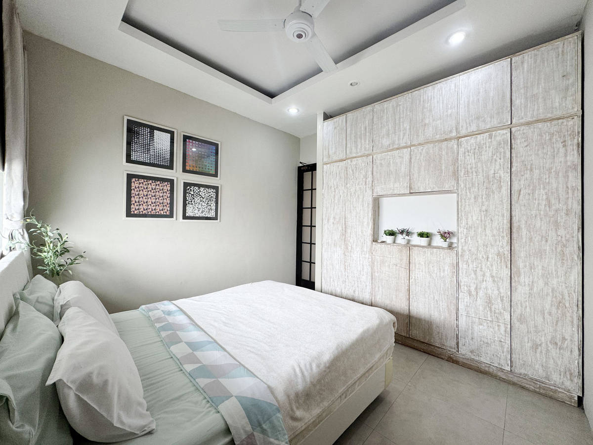 https://images.rukita.co/buildings/building/2c282078-5d3.jpg