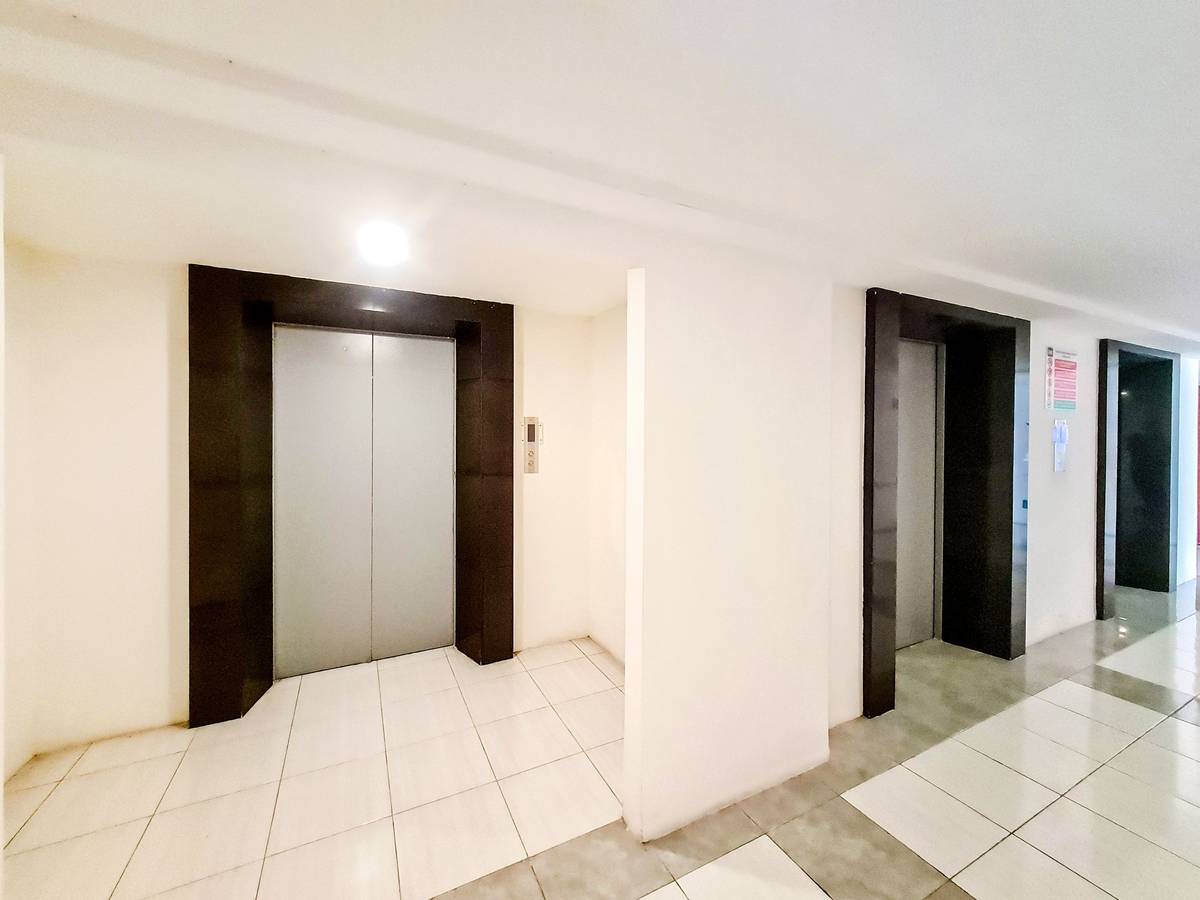 Foto Rukita Unit Apartemen Puncak CBD Surabaya - 2BR City View #1