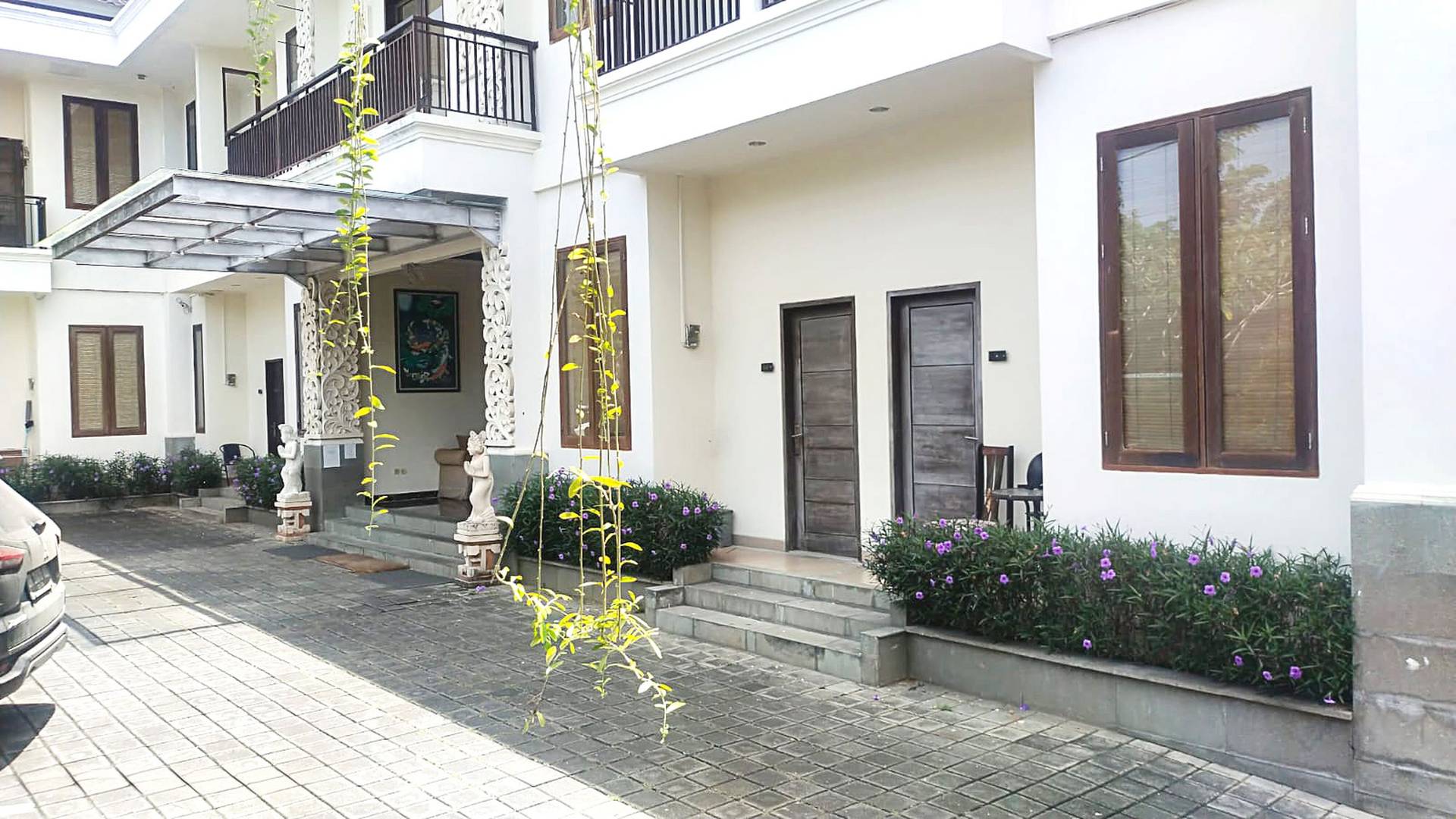 https://images.rukita.co/buildings/building/2ca1e5a4-7935-419d-929c-86c59b2ea779.jpeg