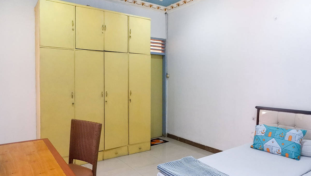 https://images.rukita.co/buildings/building/2d0d8955-61e.jpg