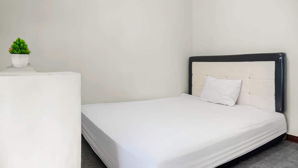 Foto Rukita Unit Sentosa Kostel Depok