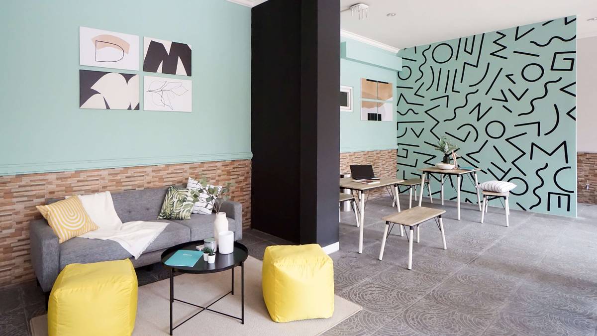 https://images.rukita.co/buildings/building/2f802508-30e.jpg