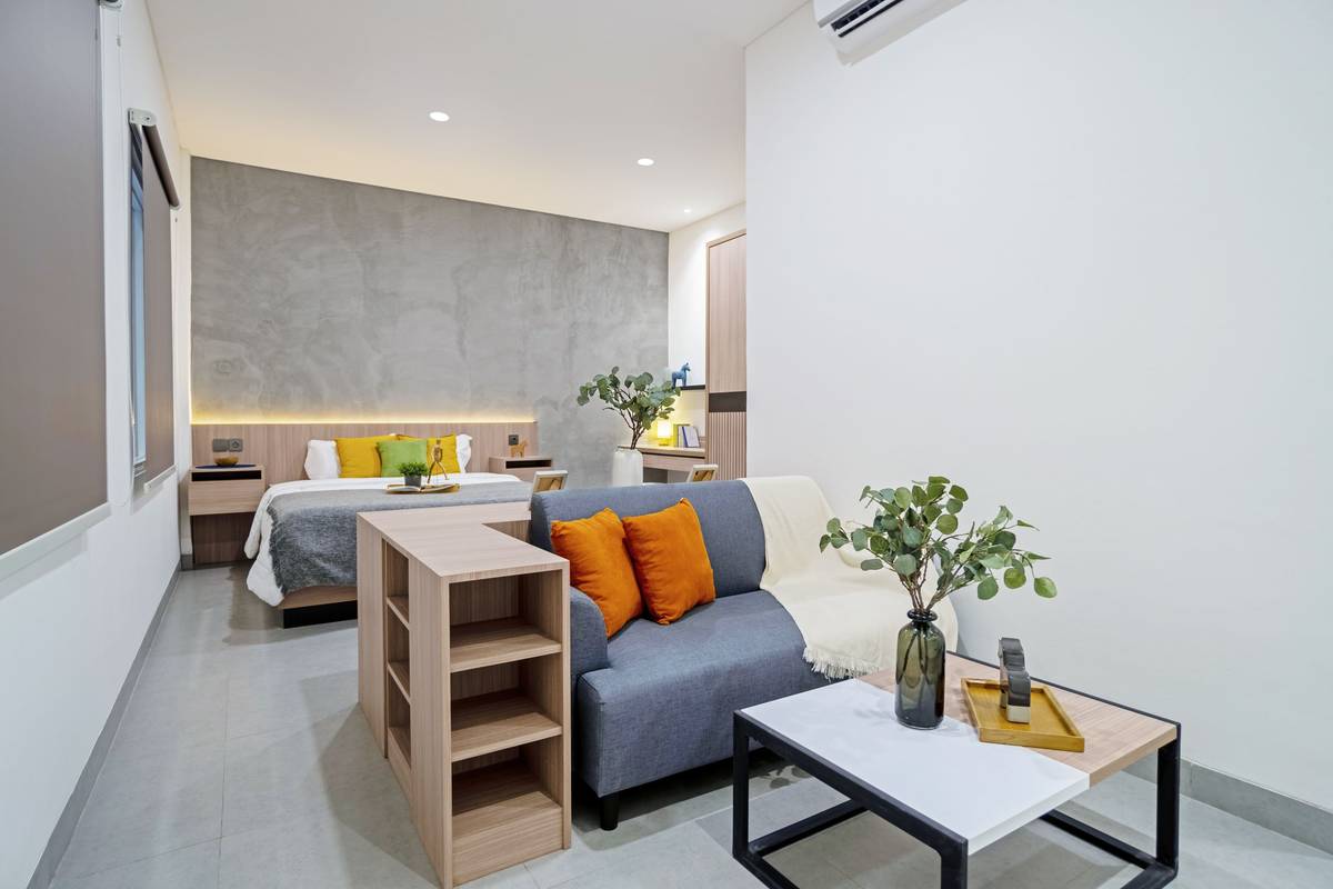 https://images.rukita.co/buildings/building/2f980e8e-53c.jpg
