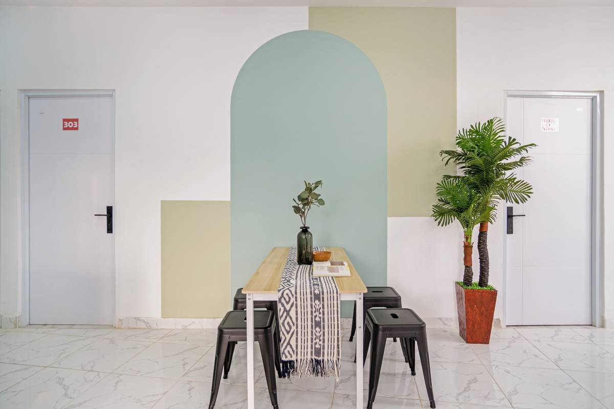 https://images.rukita.co/buildings/building/2fa7acdd-fa7.jpg