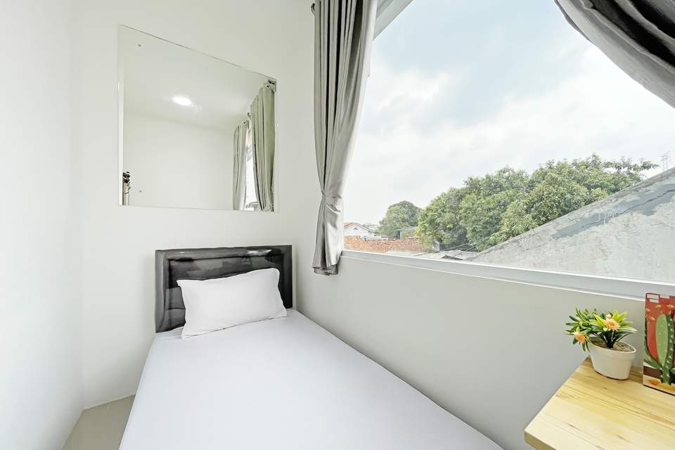 Foto Rukita Unit Garuda Kencana Loka BSD