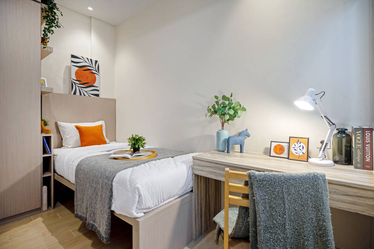 https://images.rukita.co/buildings/building/31127b2d-180.jpg