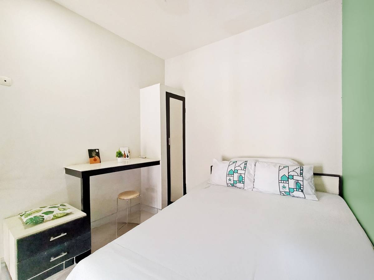 https://images.rukita.co/buildings/building/3145a660-2eb9-4f8c-9812-bee67d54bc20.jpg