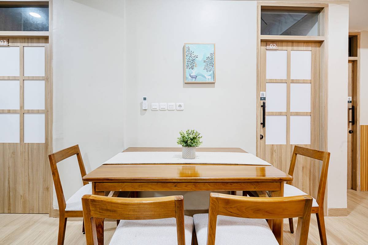 https://images.rukita.co/buildings/building/316b0ab6-4bf.jpg