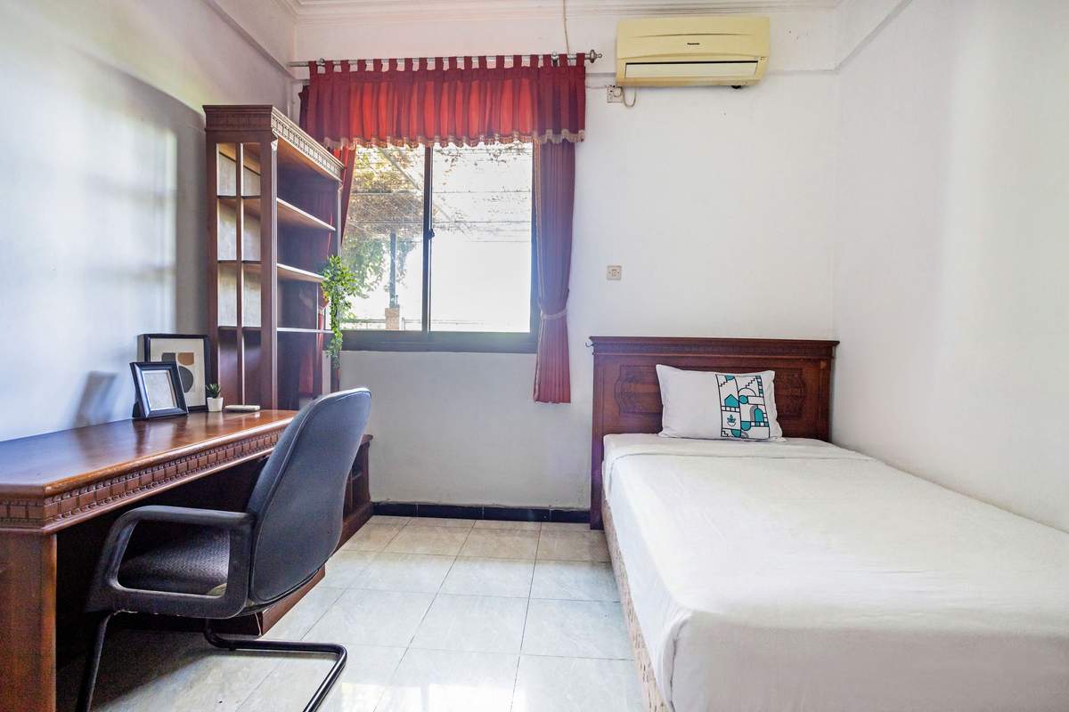 Foto Rukita Unit Castle Residence Siwalankerto Surabaya