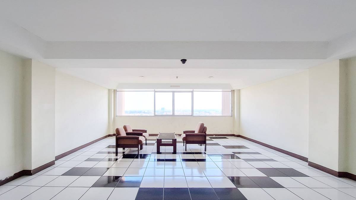 Foto Rukita Unit Apartemen Emerald Tower Bandung - Studio City View #3