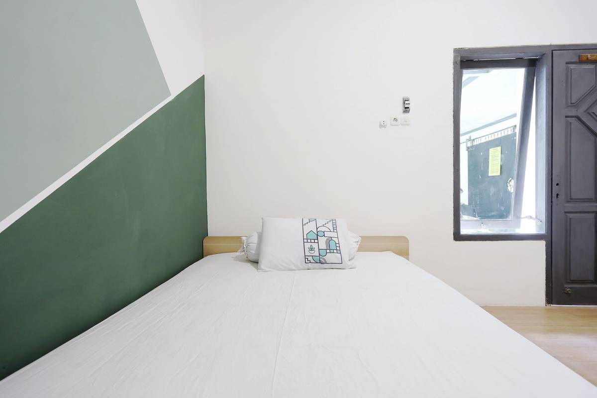 Foto Rukita Unit Urban Mampir Kost Sukolilo Surabaya
