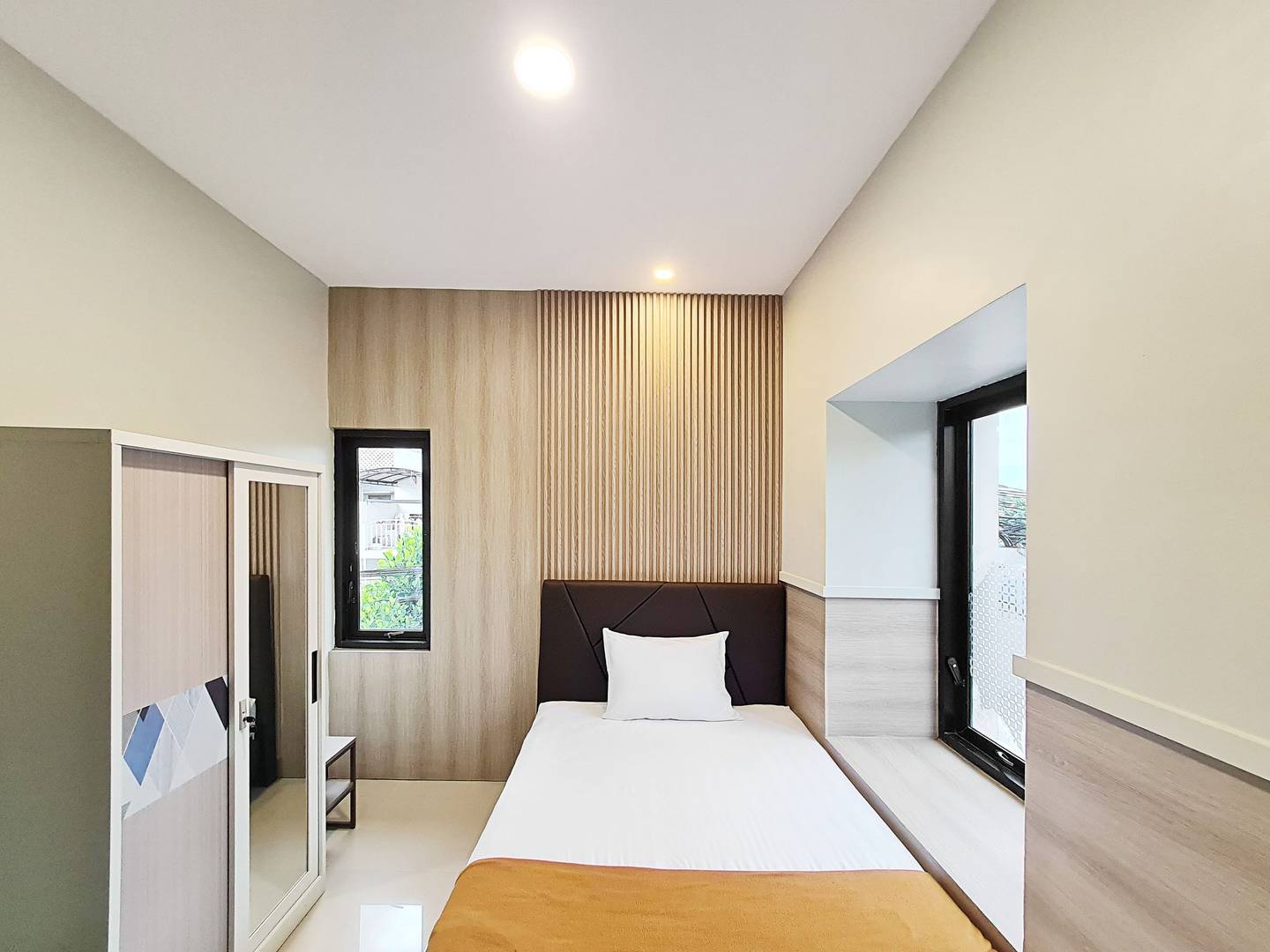 https://images.rukita.co/buildings/building/34100388-a16.jpg