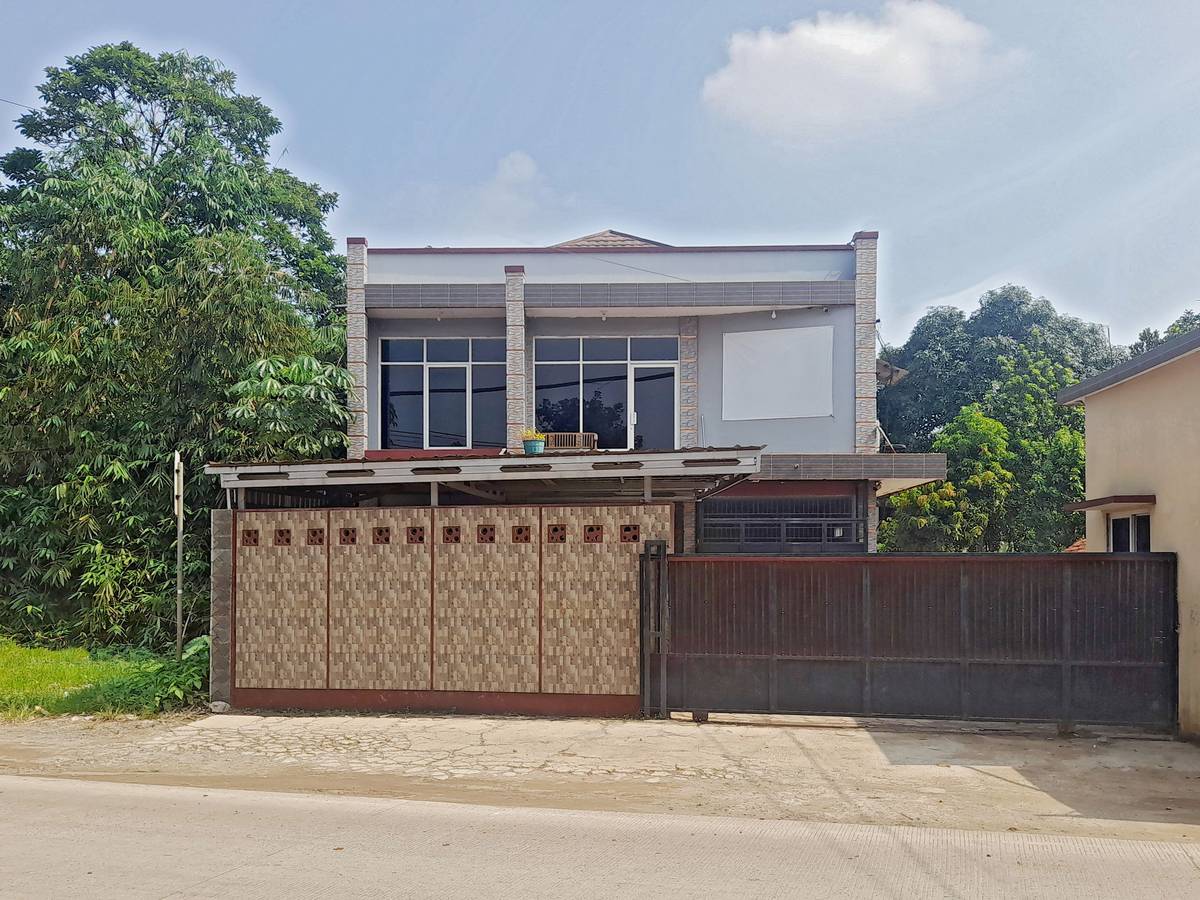 https://images.rukita.co/buildings/building/35221f2c-73b.jpg
