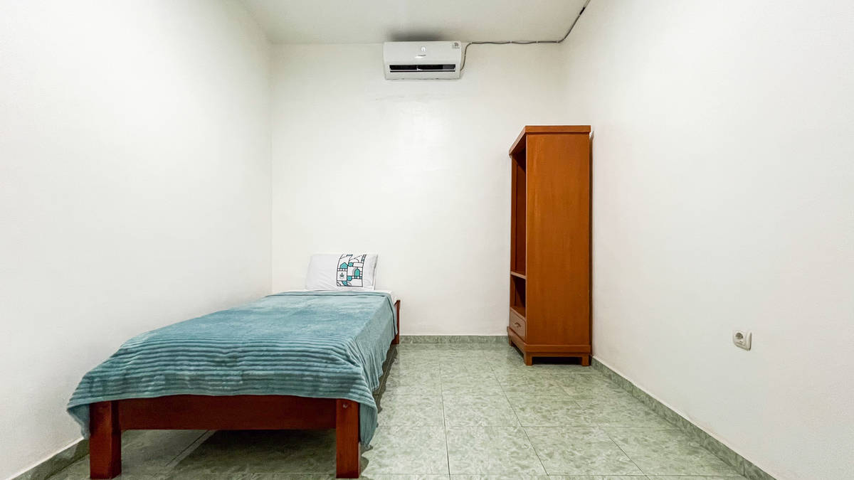 https://images.rukita.co/buildings/building/38fd4e67-856.jpg