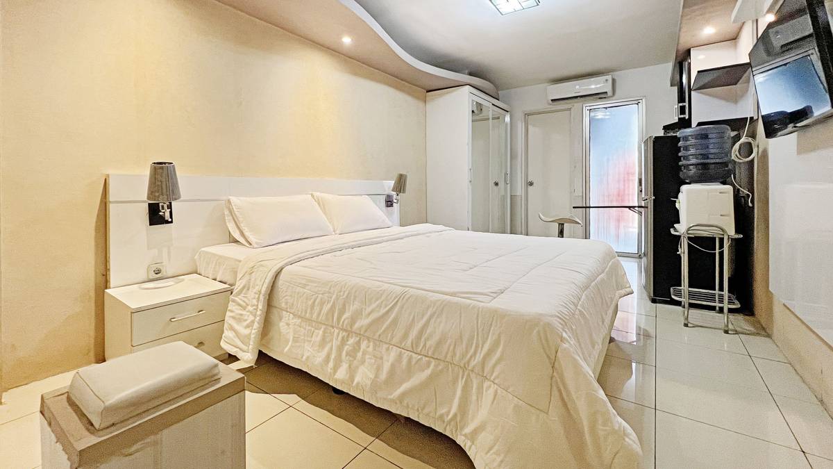 https://images.rukita.co/buildings/building/391f75dd-857.jpg