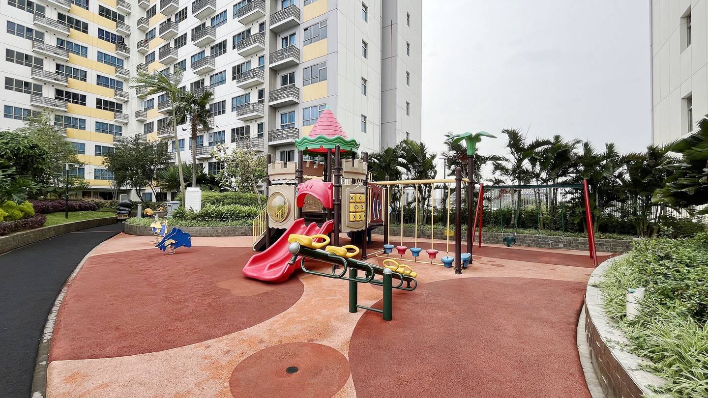 https://images.rukita.co/buildings/building/3ac27b3e-40d.jpg