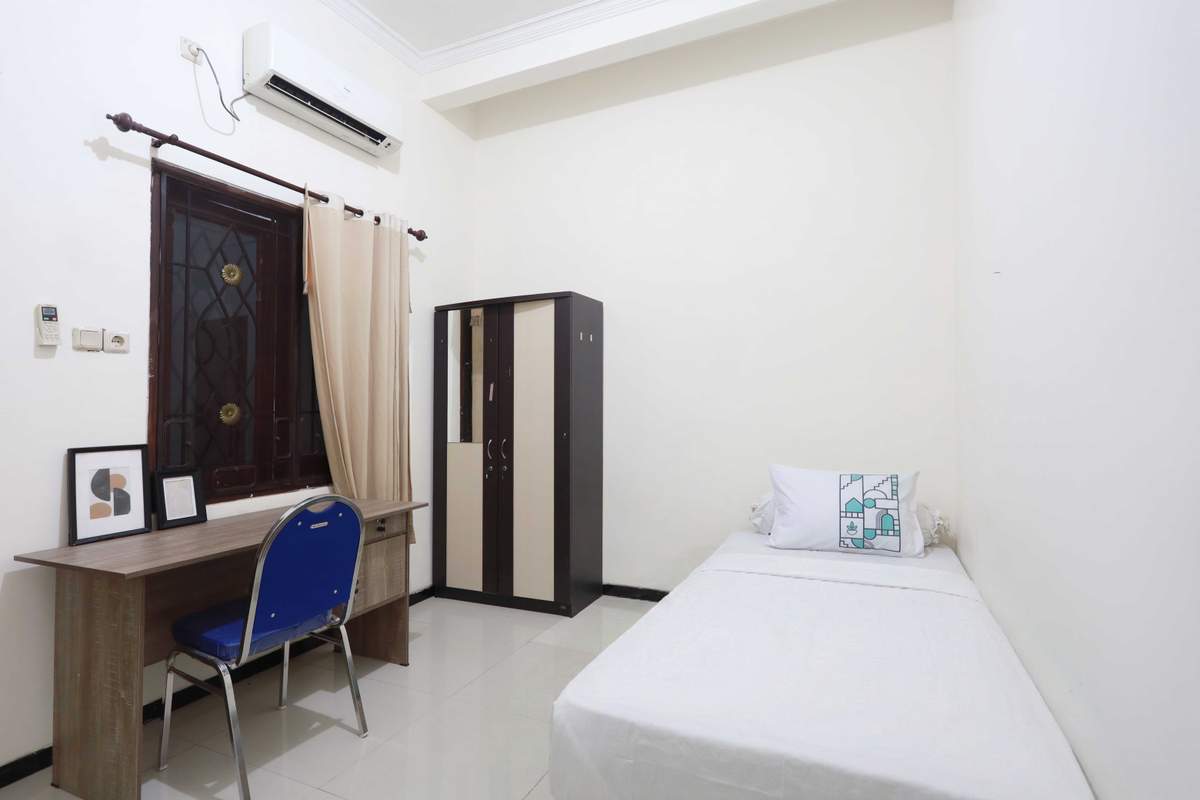 Foto Rukita Unit Putra Home Siwalankerto Surabaya