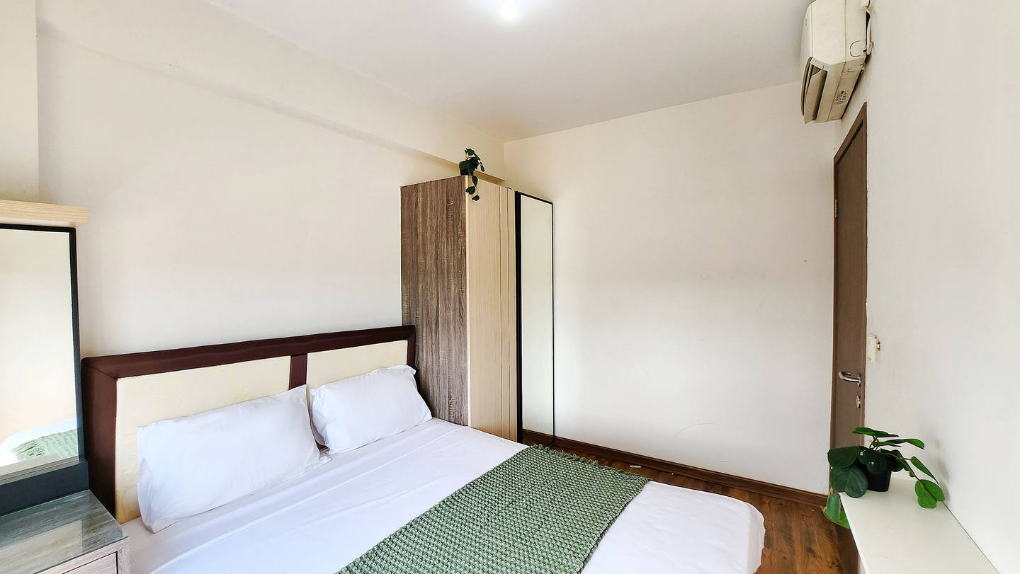 https://images.rukita.co/buildings/building/3bc2a3f2-955.jpg